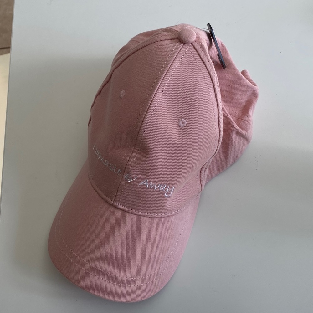 Namaste 6’ Away Hat - NWT
